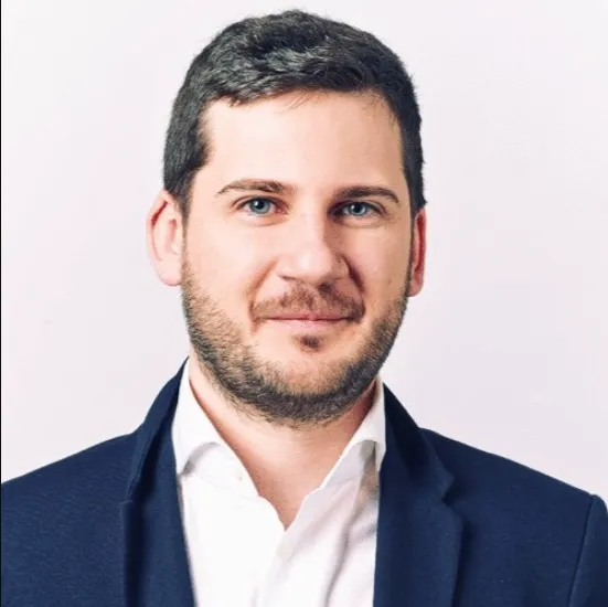 growth marketing consultant